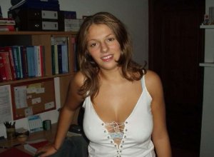 Keicha escortgirl à Gaillon, 27